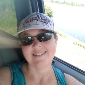 Meet your Posher, Lesley